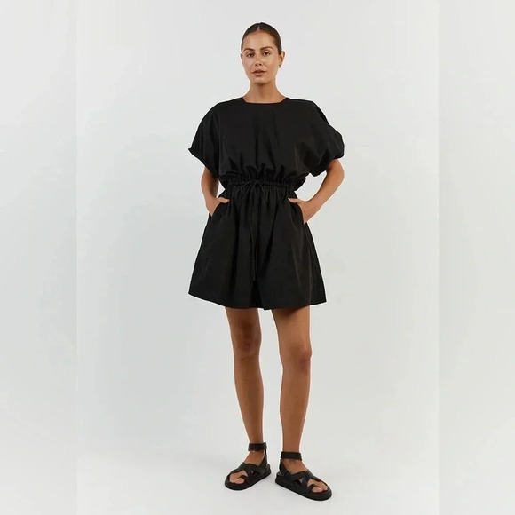 DISSH Dresses & Skirts - DISSH Ella Black Cotton Mini Dress Bubble Sleeve Size U.S. 12